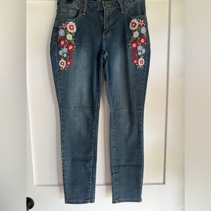 Earl Blue Embroidered Jeans